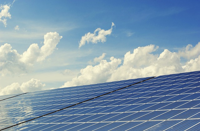 Scopri i Segreti di un Impianto Fotovoltaico: Tutto Quello che Devi Sapere sui Componenti Necessari!